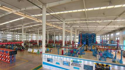 泰安 以應(yīng)用軟件為數(shù)字引擎，驅(qū)動制造升級，'黑燈工廠'點亮智造未來